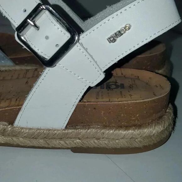 Espadrille sandal silver/white,adjust ankle strap, white and silver size 41 - Picture 9 of 14